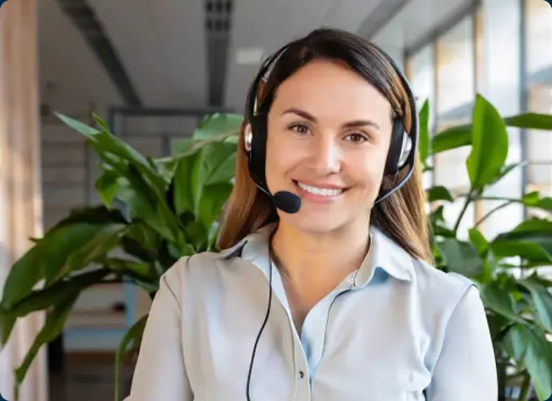 Photo by Mikhail Nilov: https://www.pexels.com/photo/smiling-woman-with-headset-holding-files-at-work-8101457/